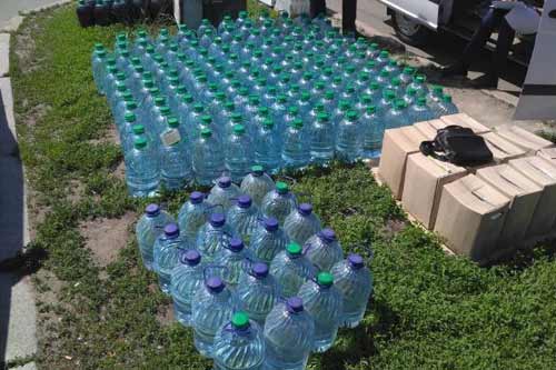 На Полтавщині правоохоронці ліквідували підпільний цех з виготовлення фальсифікованої горілки та коньяку