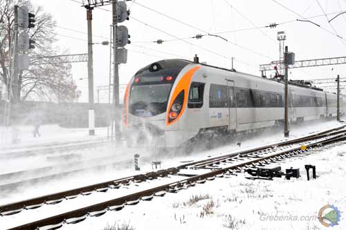Швидкісний поїзд Київ – Харків більше не зупинятиметься в Лубнах