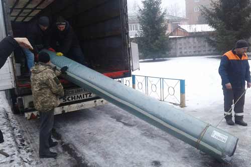 У Гребінку доставлено комплект для футбольного майданчика