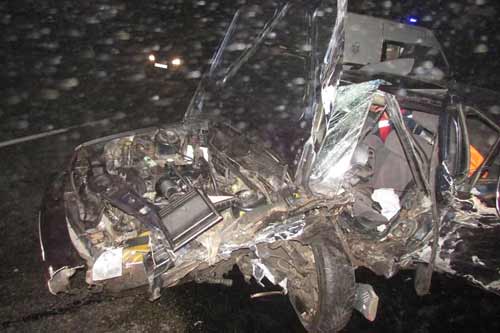 Жахлива ДТП на Полтавщині: зіткнулись легковики "Форд" і "Тойота", один з водіїв помер у лікарні 