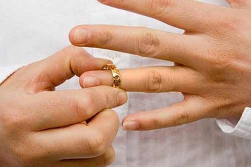 На Гребінківщині за півроку розпалось 35 подружніх пар 