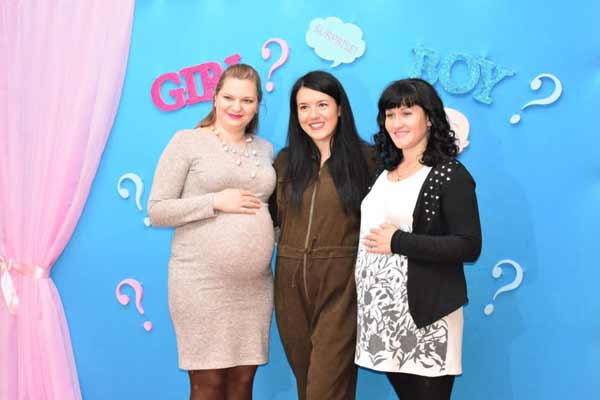 Фотосесію для майбутніх мам влаштували у Пирятині 