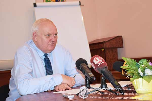 На Полтавщині більше 800 фахівців готові надавати допомогу в осередках спалаху коронавірусу