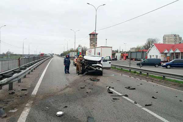 ДТП на Пирятинщині: пікап Ford врізався у «ГАЗель»