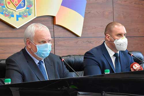 Полтавський обласний лабораторний центр проводить 140 ПЛР-тестів на день