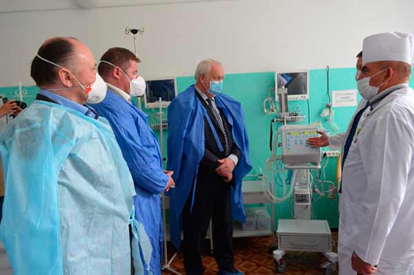 Цього тижня 15 лікарень Полтавщини отримають апарати ШВЛ від аграріїв