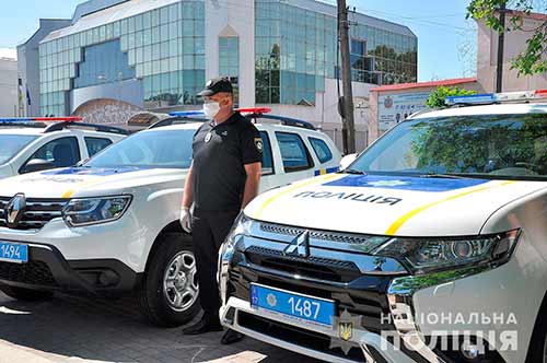 На Полтавщині підрозділи поліції отримали вісім нових службових автомобілів