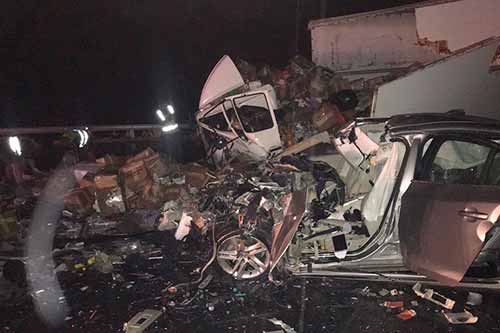 Смертельна ДТП на Полтавщині: двоє дітей і один дорослий загинули на місці події