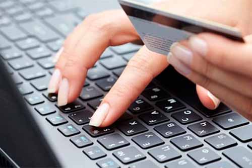 Кіберполіція Полтавщини викрила Інтернет-продавчиню, яка ошукала громадян на 100 тисяч гривен