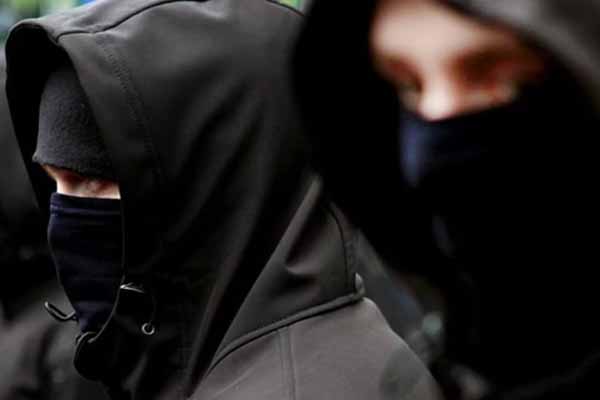 На Полтавщині затримали злочинну групу, яка нападала на фермерів і катувала їх