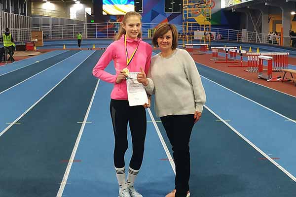 Юлія Велика з Гребінки завоювала «золото» Чемпіонату України з двоборства