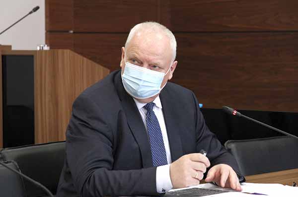 На Полтавщині першу дозу вакцини від корона вірусу отримали 2472 особи