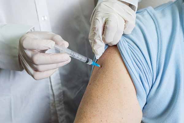 На Полтавщині повністю використали 13500 доз вакцини AstraZeneca