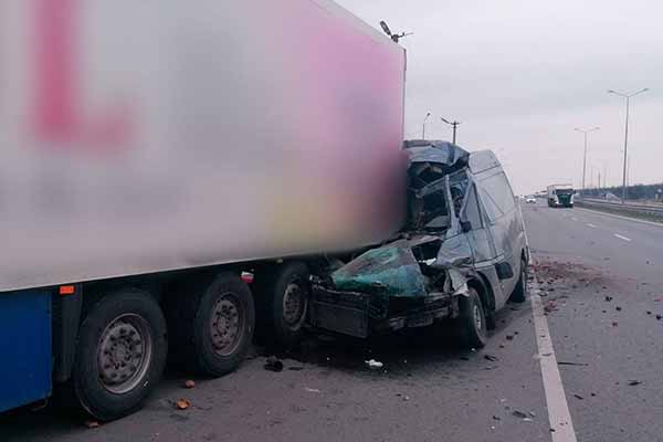 На Полтавщині потрійне ДТП: є постраждалий