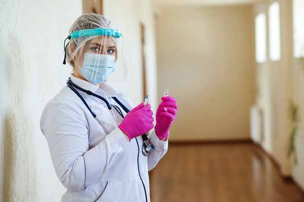 За добу на Полтавщині виявили 745 нових випадків захворювання на COVID-19