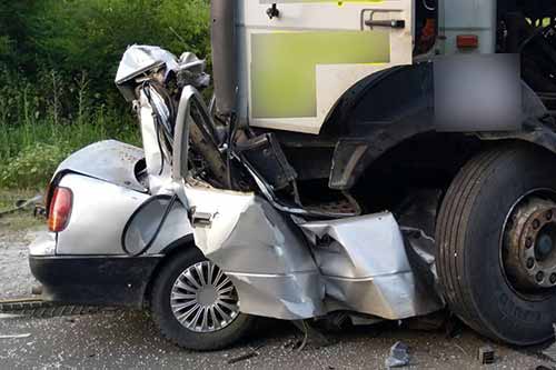 Жахлива аварія на Полтавщині: загинуло 4 людей, серед яких 2 жінок