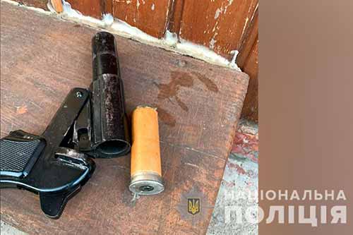  Вбивство у Гребінці: від вогнепального поранення загинув 50-річний чоловік