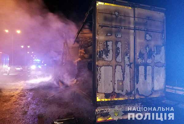 На Полтавщині згоріла вантажівка, постраждалих немає