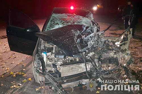 Нічне ДТП на Полтавщині: водій легковика помер у лікарні 