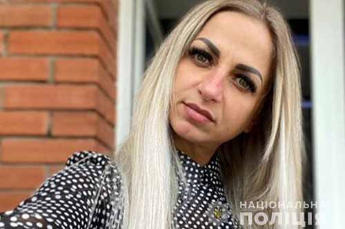 Зупинилася, бо зламалось авто і перестала виходити на зв’язок: полтавку оголосили в розшук