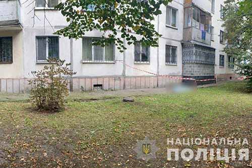 Поліція Полтавщини розкрила умисне жорстоке вбивство 79-річної жінки в Кременчуці 