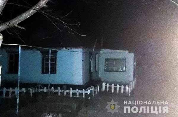 На Гребінківщині нетверезі батьки побили чотиримісячного хлопчика