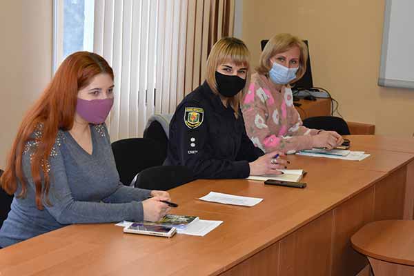 У Пирятинській громаді знаходяться на обліку 23 родини, де зафіксовано конфлікти та насилля