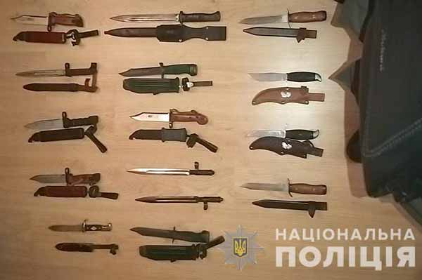На Полтавщині спецпризначенці затримали торговця зброєю