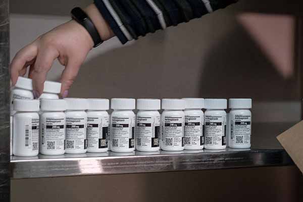 Полтавщина отримала «Молнупіравір» – новітні ліки проти коронавірусу