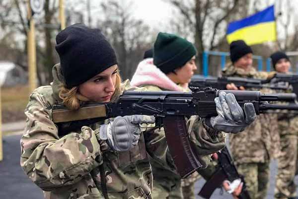 Під Полтавою пройшов обласний військово-патріотичний захід «Жіночий батальйон»