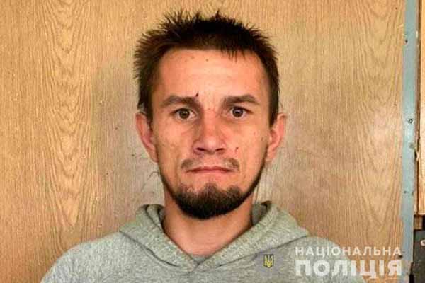 Поліція Полтавщини розшукує підозрюваного у вбивстві жінки, тіло якої знайшли поряд із станцією «Ромодан»