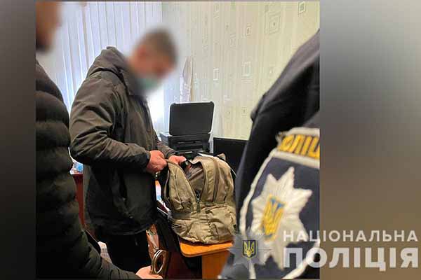 На Полтавщині поліція затримала підозрюваного в умисному вбивстві, який переховувався від слідства