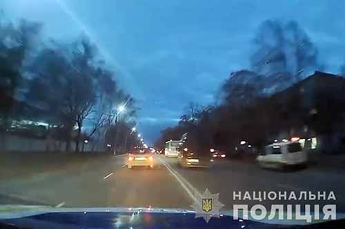 У Миргороді поліцейські наздогнали нетверезого водія
