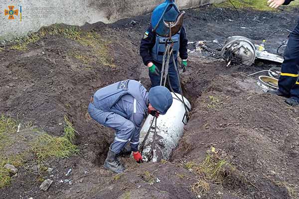 На Полтавщині піротехніки знешкодили залишки російської ракети вагою майже в 500 кілограмів
