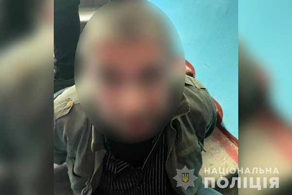 На Полтавщині затримали чоловіка, який спричинив тяжкі тілесні ушкодження мешканцю Кременчука