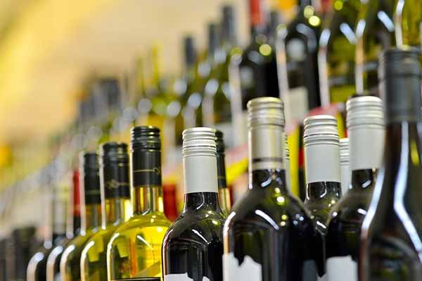 На Полтавщині відновлено продаж алкоголю