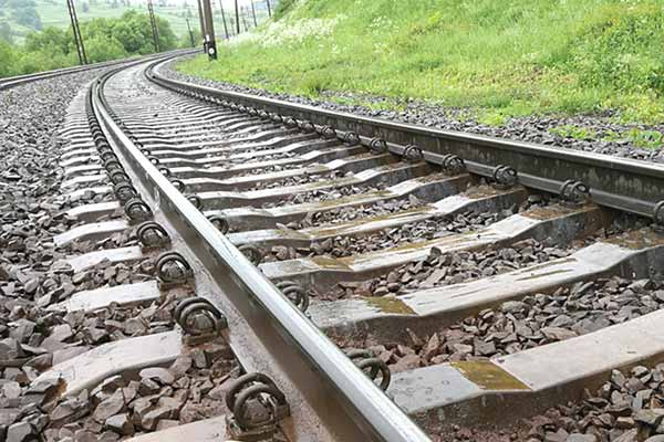 На Полтавщині п'яний гребінківець «замінував» залізничний переїзд