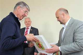 Коли в основі стосунків - людяність