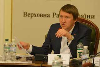 Тарас Кутовий: «Сільські дитсадки і школи не можна оподатковувати»