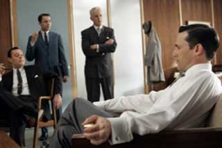 Делать ли стрелки на рукавах рубашки?