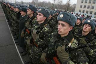 Рада офіційно збільшила строк служби в армії та вік призовників