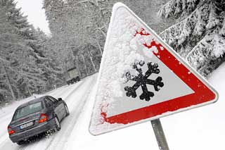 Поради водіям щодо керування автотранспортом у зимовий період