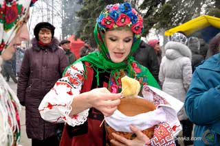 Що святкували наші предки - Масляну, Масницю чи Колодія?