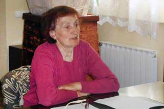 "Можна без хліба в світа прожити, а без Вітчизни згіркне життя..."