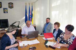 Голова райдержадміністрації провів засідання Комісії з питань захисту прав дітей