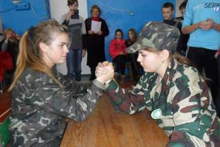 Ульяновська ЗОШ: "Нумо, хлопці та дівчата!"