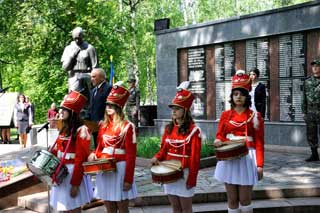 Не забудеться подвиг героїв