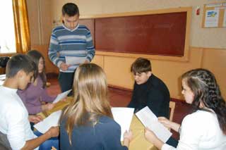 Гребінківська ЗОШ №1: 72 річниця депортації кримських татар