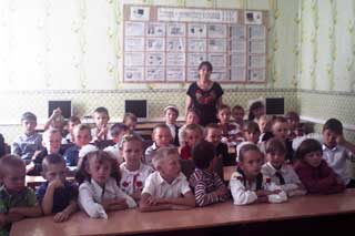 Гребінківська школа №2: Перший урок у початковій школі