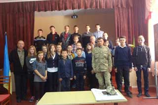 Гребінківська школа №4: До 73 річниці з Дня визволення Гребінківщини